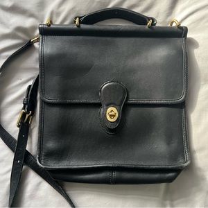 Vintage Coach crossbody bag